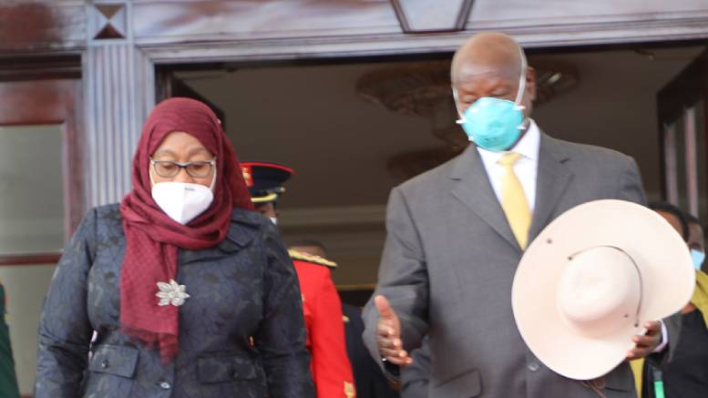 President of Tanzania Samia Suluhu Hassan and the President of Uganda Yoweri Kaguta Museveni in Entebbe