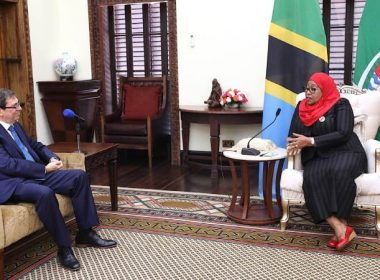 President Hassan of Tanzania with Cuban Minister of Foreign Affairs Rodriguez