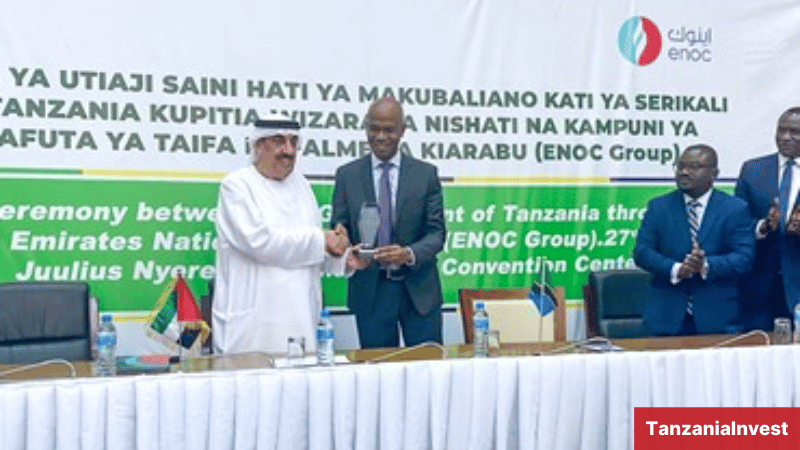 January Makamba and Saif Humaid Al Falasi, Group CEO of ENOC