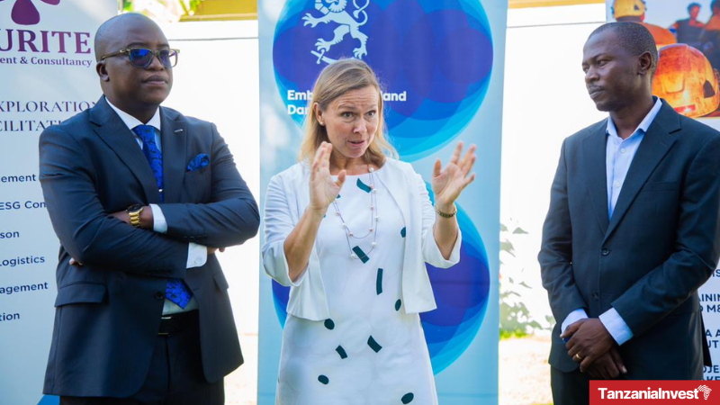 Minister Mavunde and Ambassador Zitting at the Finnish breakfast