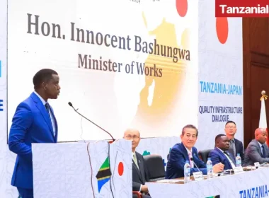 Hon Bashungwa at the meeting for Dar es Salaam Morocco flyover construction